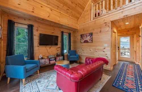 Cozy Modern 2-Bedroom Cabin Getaway - Foto 7