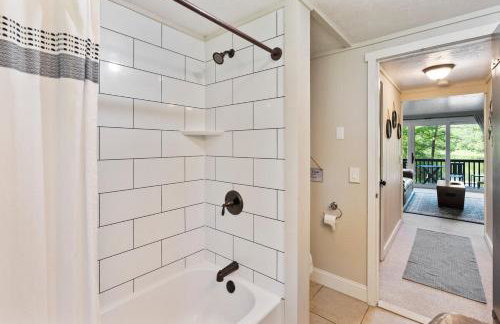 Little Longbow Lakefront Chalet - Foto 17