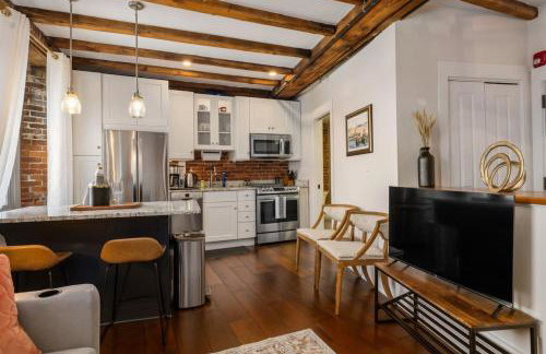 Tugboat Vista 2 Bedroom Downtown Portsmouth - Foto 13