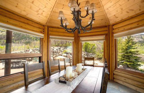 Ski and Ride Mountain Haus - Hot Tub, Fire Pit, Game Room & Deck - Foto 18