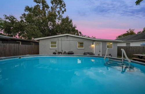 Family-Friendly Tampa Home with Heated Pool - Foto 73