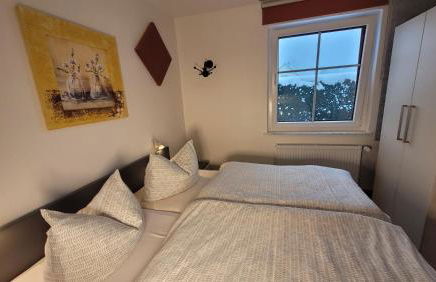 Ferienwohnung Gartentraum mit tollem Rasengarten - Foto 11