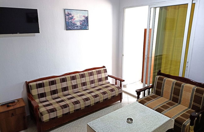 Apartment in the Plazh Area Surrounded by Greenery - Foto 8