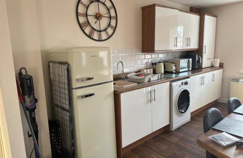 Peterson Apartments by Visit Cleethorpes - Photo 31