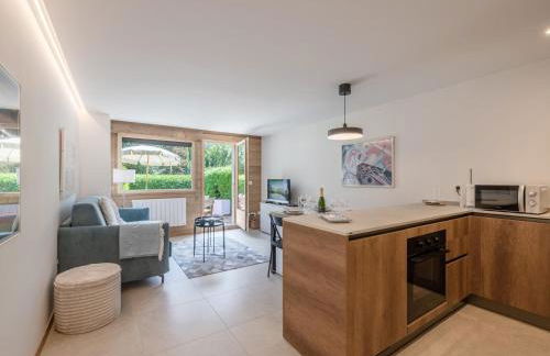 Appartement moderne avec terrasse et jardin privatif à Chamonix - Parking inclus - FR-1-343-267 - Foto 14