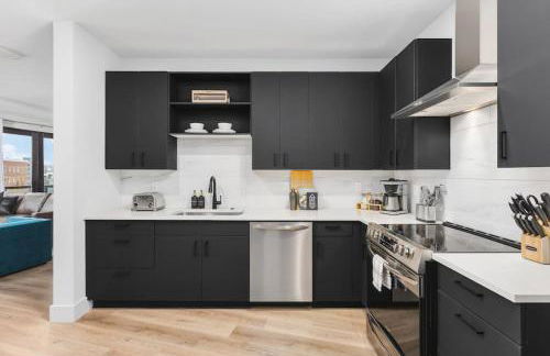 Premium Condo with Huge Patio near Vanderbilt & Downtown - Foto 14