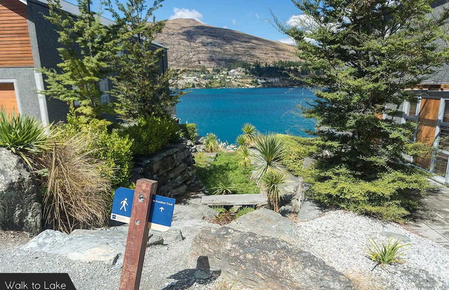 Alpine Village - 2 Bedroom Executive Apartment - Foto 15