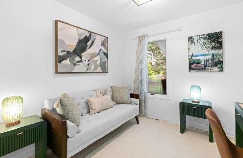 Amazing Southampton Home with Private Heated Pool - Foto 21