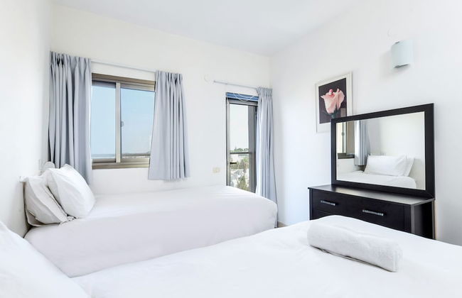 Herzliya Seaside Charming Home by Sea N' Rent - Foto 7