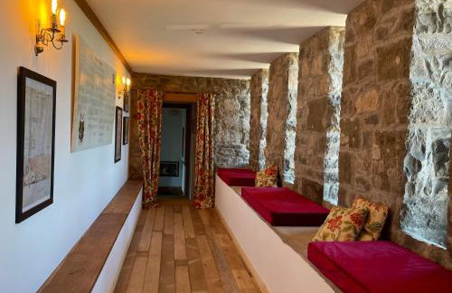 Tan-yr-Ogo Gate Lodge, Gwrych Castle - Foto 26