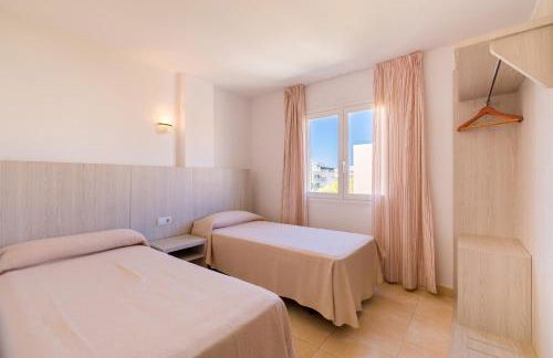 Apartamentos Avenida - MC Apartamentos Ibiza - Photo 3