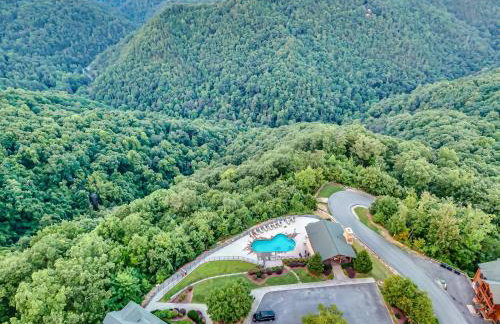 Epic Mountain Views, Hot Tub, Game Room, Sleeps 10 - Foto 75