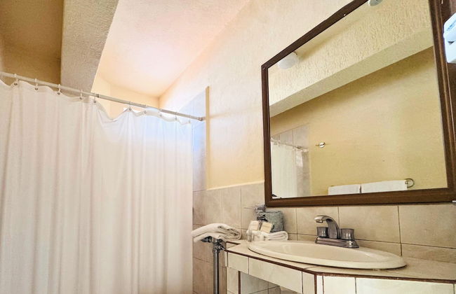 Hotel Tropicana - Near Olas Altas Street - Foto 51