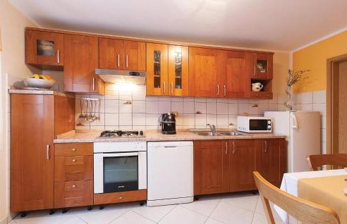 Awesome Home In Gajana - Foto 15