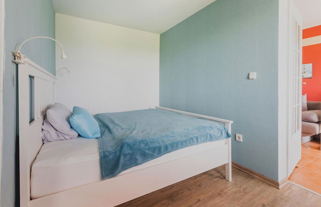 Snug Bungalow in Insel Poel Germany near Beach - Photo 3