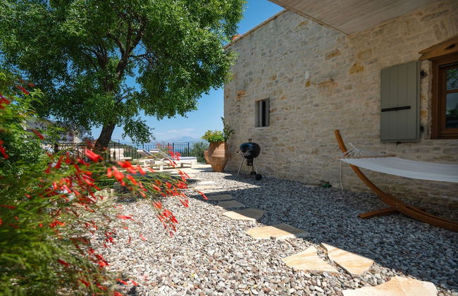 Bee Tree Villa in Corfu - Photo 36