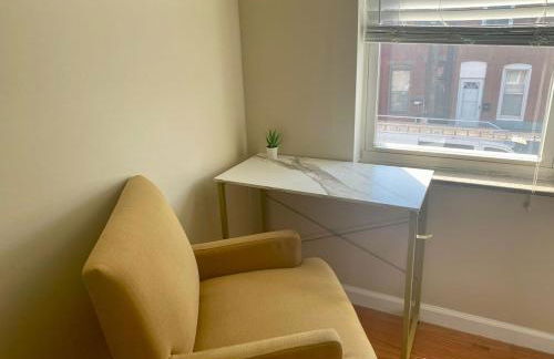 Historic Townhouse Oasis with En-suite Bathroom - Foto 18