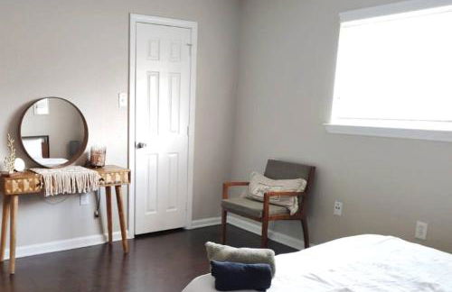 Cozy 1Bed 1Bath Apt by Downtown and Farmers Market) - Foto 5
