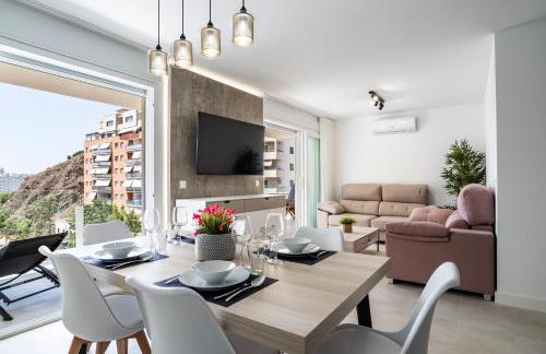 Sur Suites del Sol Apartamento 3 hab y 2 wc con gran terraza y piscina a pasos de la playa - Photo 2