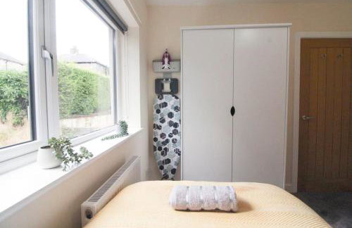 Cosy Modern 3 Bedroom House in Bradford City - Foto 62