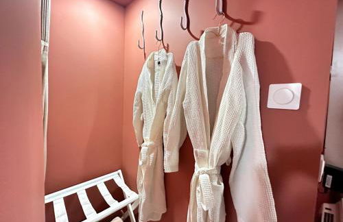 LE LOVE-ROOM, Jacuzzi, Hyper-centre - Foto 28