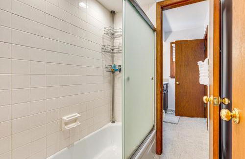 11 Mi to Dtwn Columbus Group Retreat with Fire Pit! - Foto 15