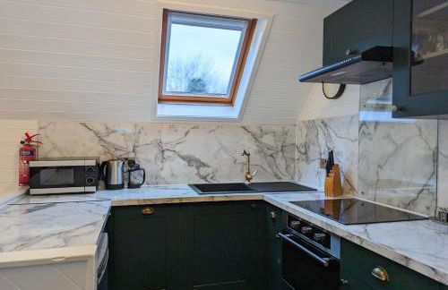 Morrigan 7-Hot Tub-Pet Friendly-Boutique-Perthshire-Families - Photo 9