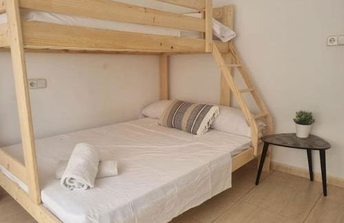 Ático moderno,900m de la playa - Photo 8