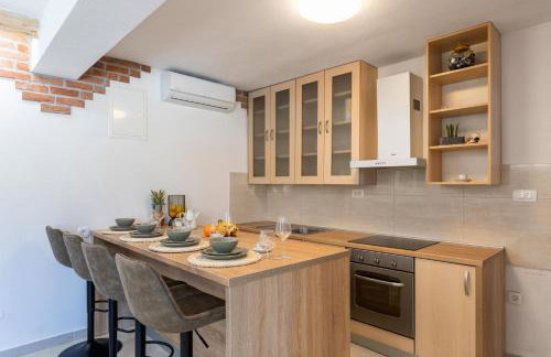 Holiday House Ivan with heated pool - Photo 47