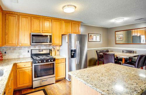 Browns Summit Vacation Rental with Fire Pit! - Photo 12