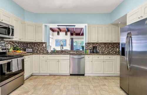 Birds of Paradise: Unwind in Nature's Embrace - Foto 11