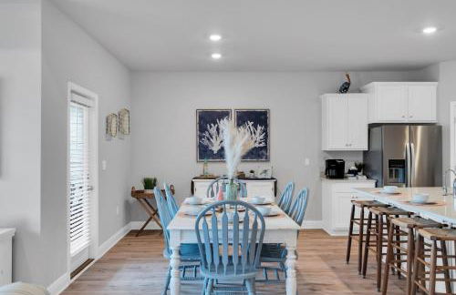 Min2Beach, 6SeatGolfCart, OceanViewPools, BeachEquip, Lg Patio&Firepit - Foto 30