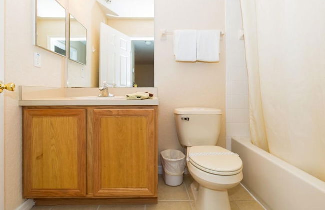 Stunning Regal Oaks 4BR w Pool Spa Near Disney - Foto 8