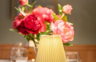 Princeton Einstein Boutique Stay - Photo 8