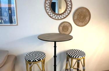 A proximité immédiate de la Tour Eiffel - Foto 13