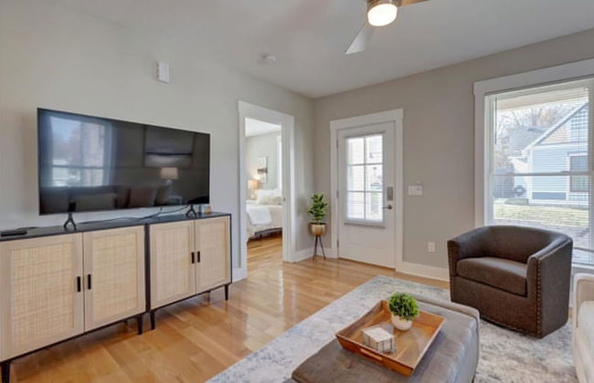 Fall Festivities - 4BR Home by IU Stadium Bloomington Bliss - Foto 13