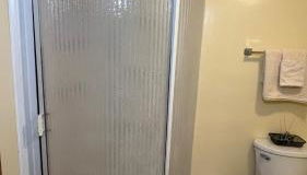 Cozy and Spacious Private Basement - Foto 5