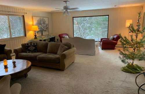 Secluded Farmhouse Near Okemo, Bromley, Sunapee - Foto 12