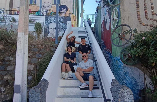 Pablo Neruda Tour - Photo 3