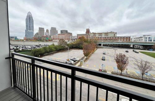 CozySuites at ArtCincy - Foto 42