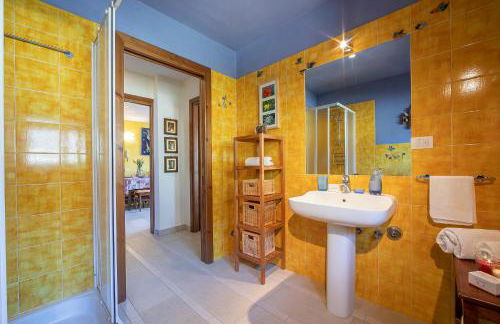 Rebecca's House few steps from skiing - Happy Rentals - Foto 11