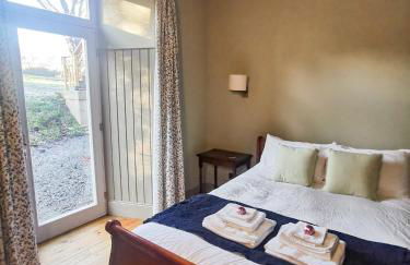 Jameswood Villa - Photo 19