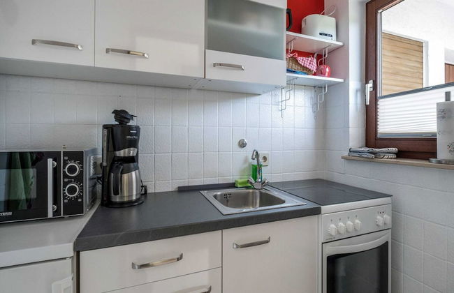 Apartment in Medebach With Fenced Garden - Photo 5