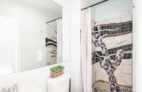 Why Knot Getaway...Rooftop with WaterView! Unit D - Foto 2