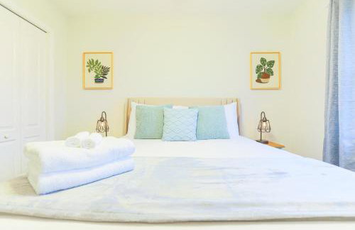 Salty Tide Getaway - Nightlife, Pool, Play, Beach - Foto 8