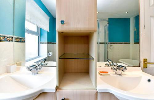 Castell Coch Retreat 4BR House with Garden & Park - Foto 14