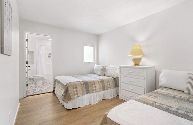 Tranquil Woods Retreat Branson - Photo 6