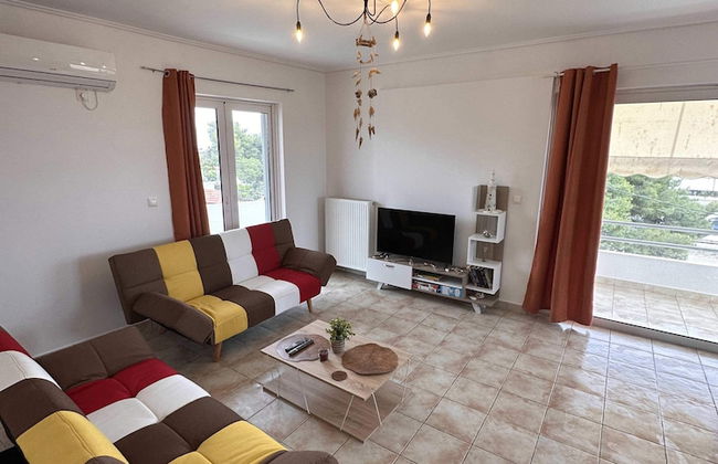 VerGian Brand New Apt at Agioi Theodoroi - Foto 18