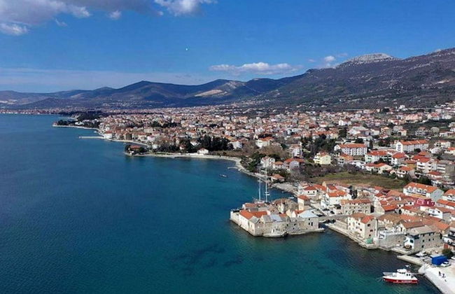 Modern and Cozy Apartment With Terrace in Kastel Kambelovac - Foto 10