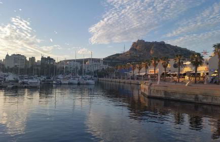 Apartamento Deluxe Playa Alicante - Photo 52